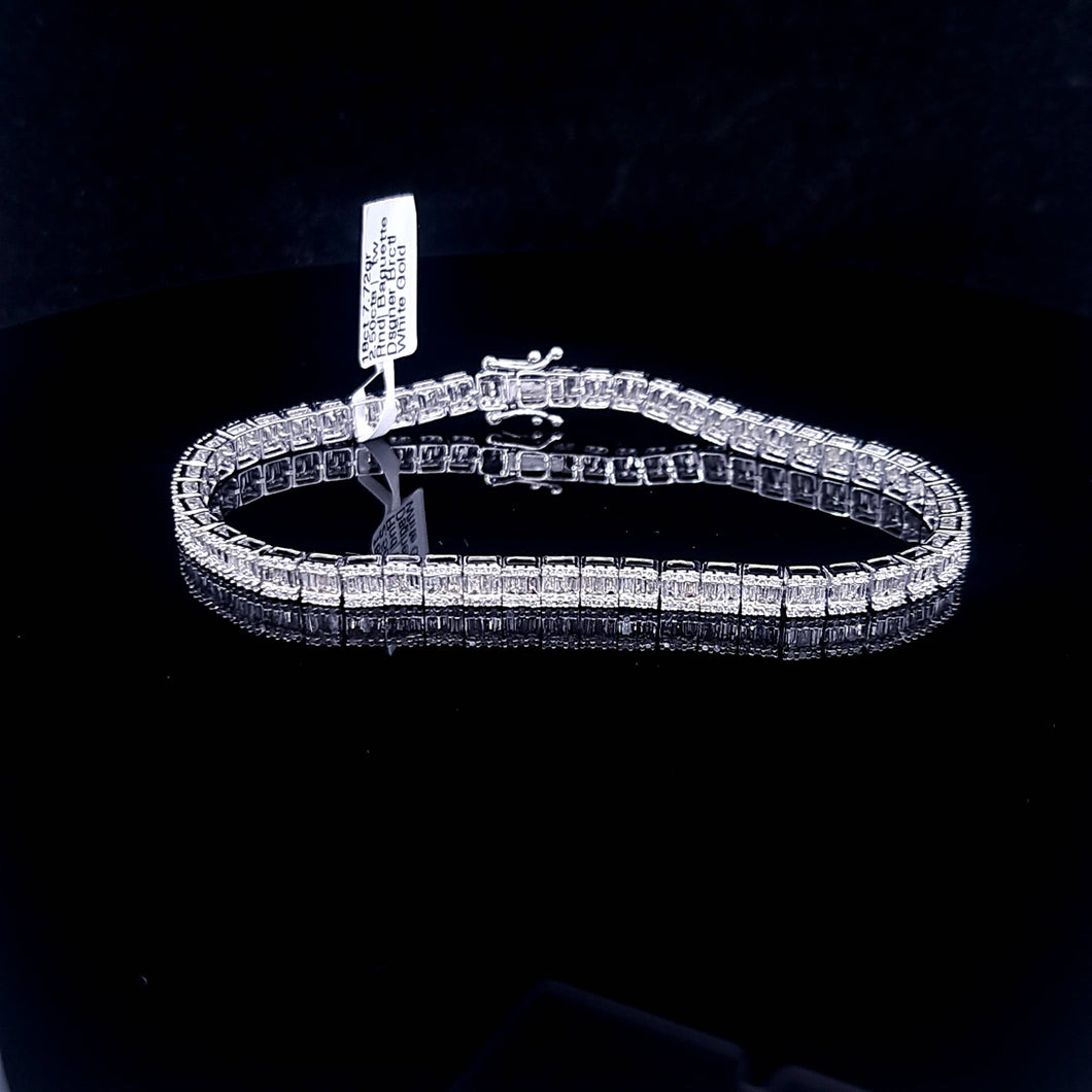 2.50cts | Round Brillant and Baguette Cut Diamonds | Designer Bracelet | 18kt White Gold