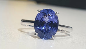 2.93ct Oval Cut Tanzanite | Solitaire Design Ring | 18kt White Gold