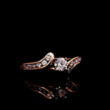 Load image into Gallery viewer, 0.800cts Round Brilliant Cut Diamonds | Designer Ring | 14kt Yellow Gold
