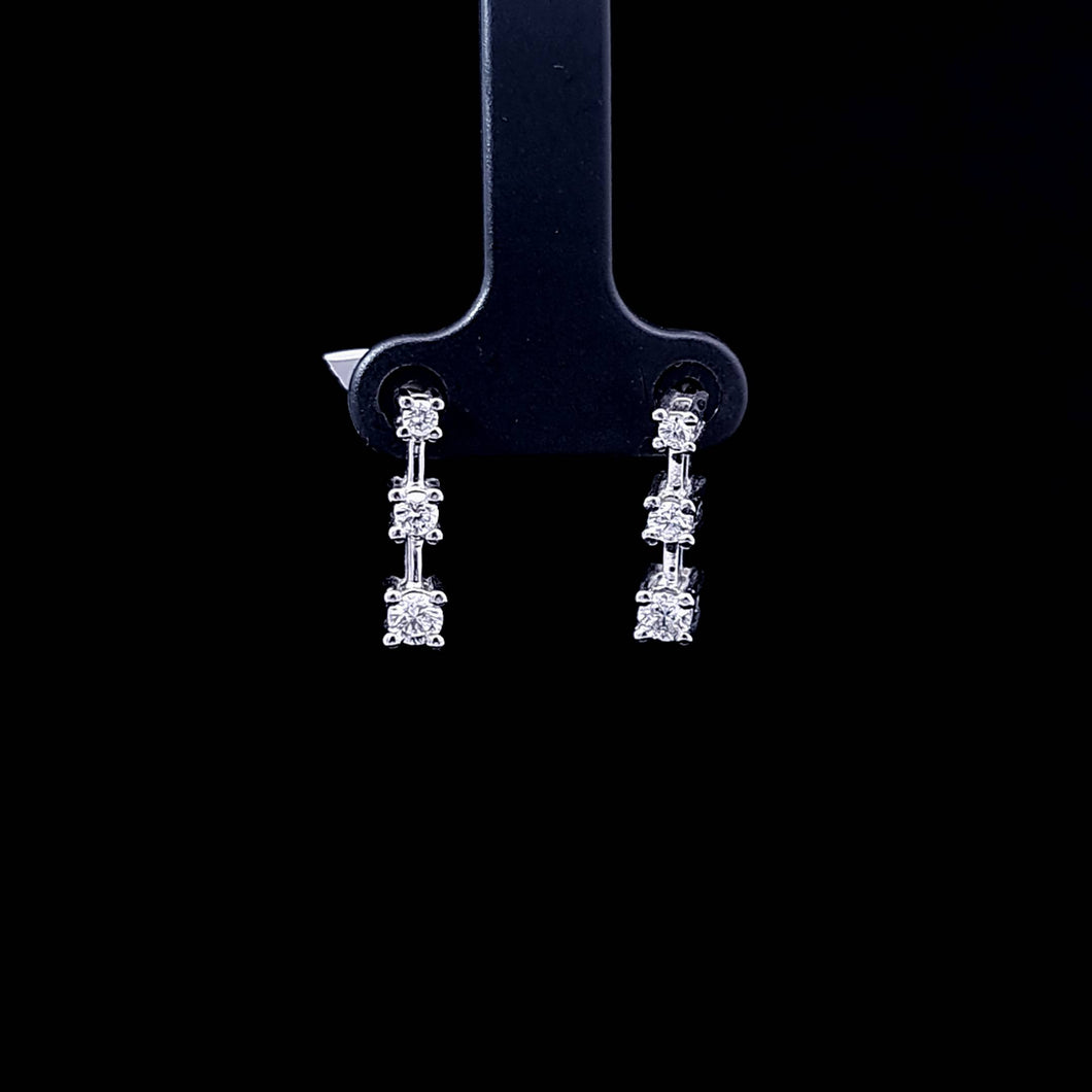 0.50cts [6] Round Brillant Cut Diamonds | Bar Design Drop Earring | 14kt White Gold