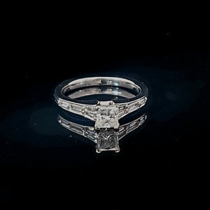0.60ct Princess Cut Diamond | 0.18cts [8] Baguette Cut Diamonds | Designer Ring | 18kt White Gold