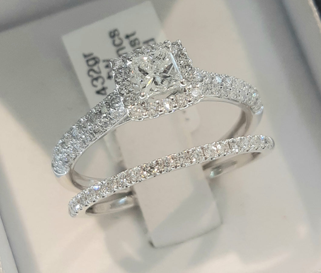 1.00ct Princess and Round Brilliant Cut Diamonds | Bridal Twinset | Designer Piece | 14kt White Gold