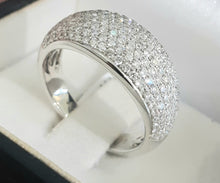 Load image into Gallery viewer, 1.00cts [tw] Round Brilliant Cut Diamonds | Dome Design Designer Ring | 14kt White Gold
