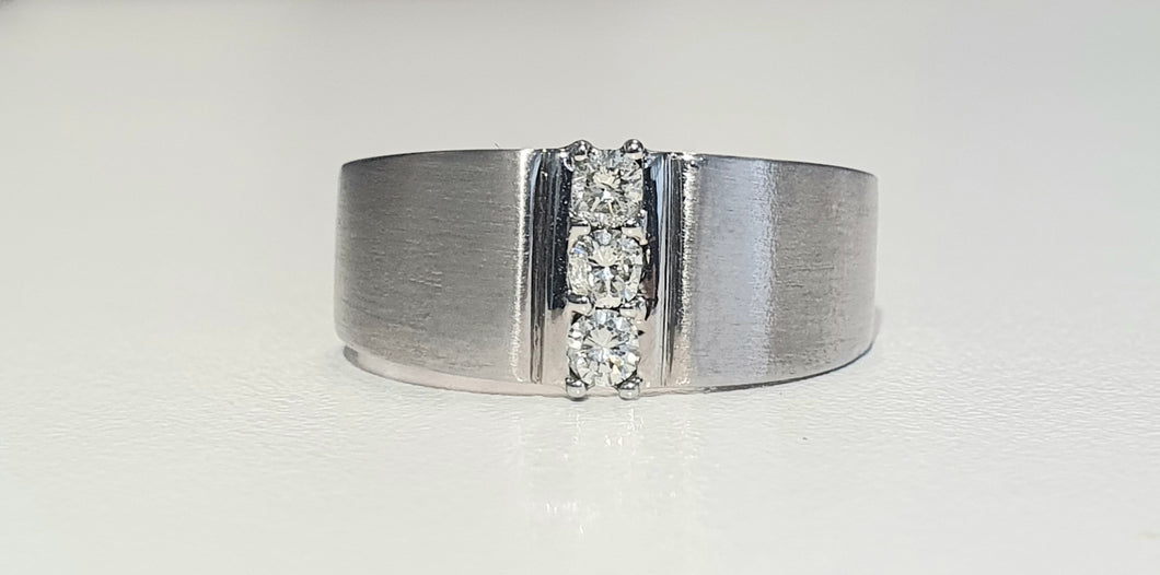 0.21cts [3] Round Brilliant Cut Diamonds | Gents Ring | Matt Design | 9kt White Gold