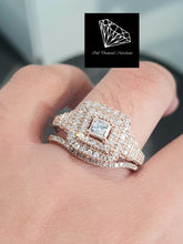 Load image into Gallery viewer, 1.00cts Princess and Round Brilliant Cut Diamonds | Designer Double Halo Bridal Twinset | 14kt Rose Gold
