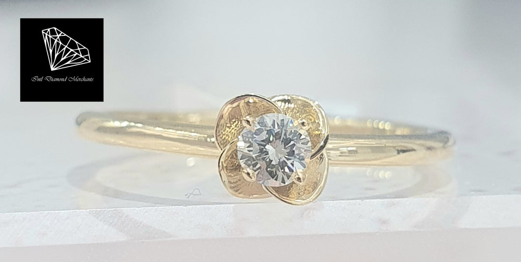 0.12ct Round Brilliant Cut Diamond | Solitaire Design Flower Collet | 18kt Yellow Gold