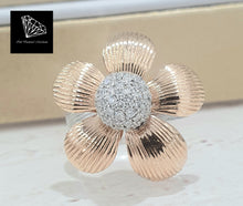 Load image into Gallery viewer, 0.63cts [74] Round Brilliant Cut Diamonds | Designer Flower Ring | 18kt Rose and White Gold
