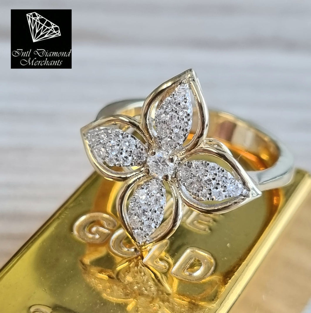 0.40cts [37] Round Brilliant Cut Diamonds | Flower Design Ring | 18kt Yellow Gold